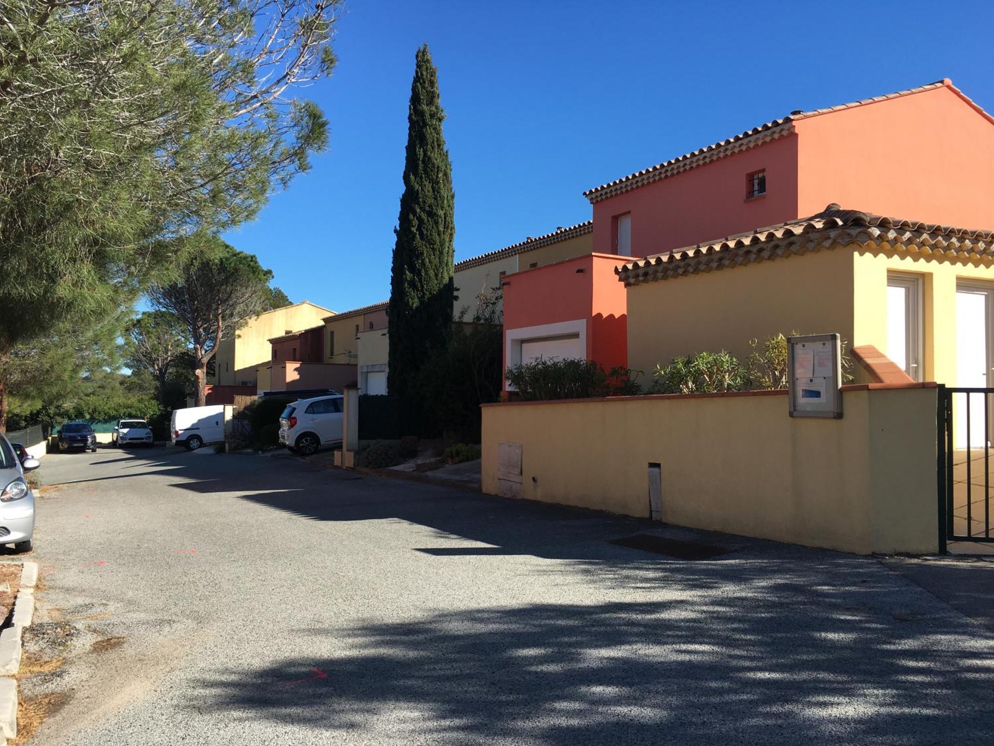 Esterel-Plage Saint-Raphael  Luaran gambar